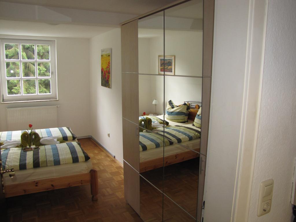 Hof Guttels Waldgasthof Ferienpension Rotenburg an der Fulda Room photo